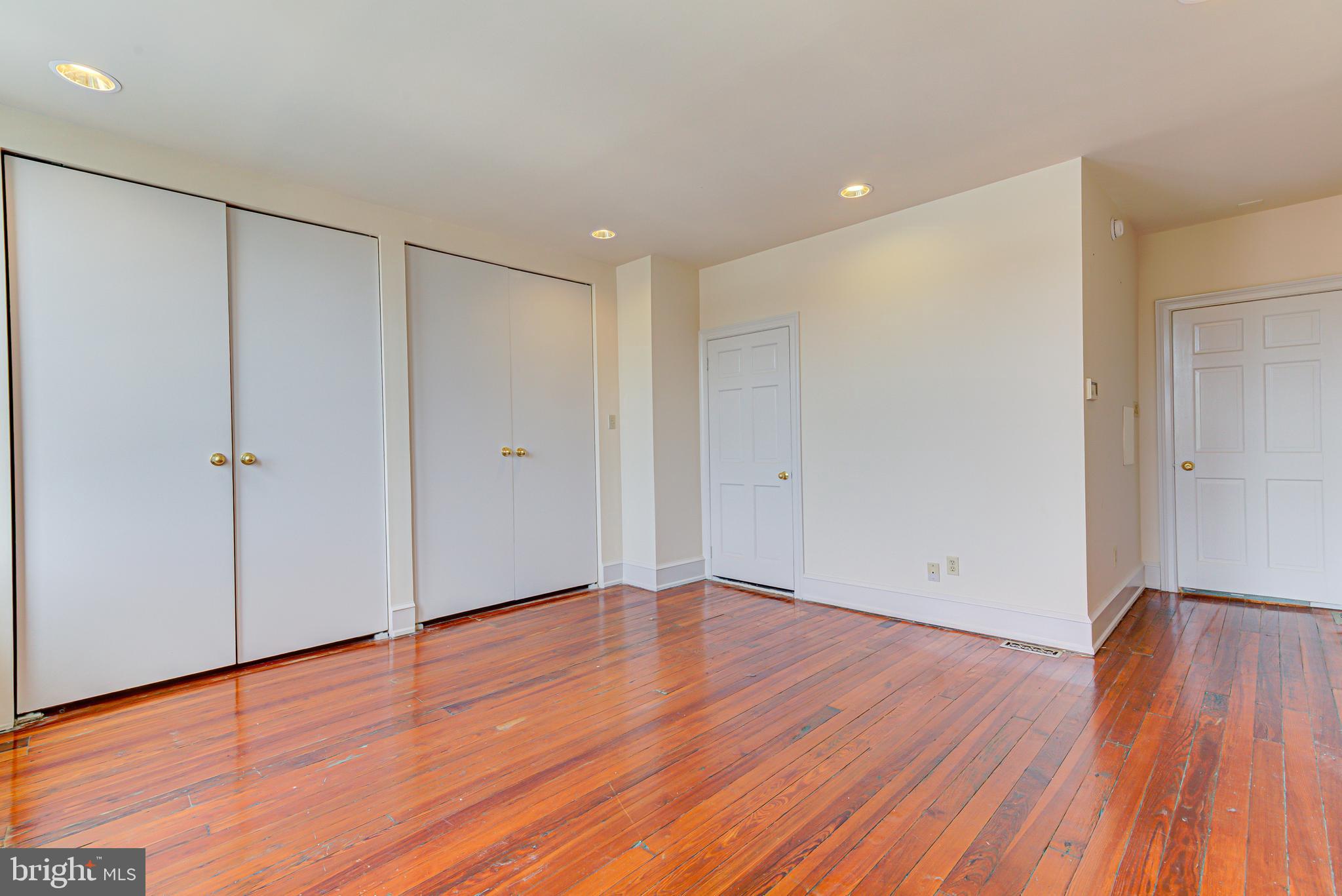 1825 South Broad Street, Unit 2 Philadelphia, PA 19148 - Photo 16 of 31