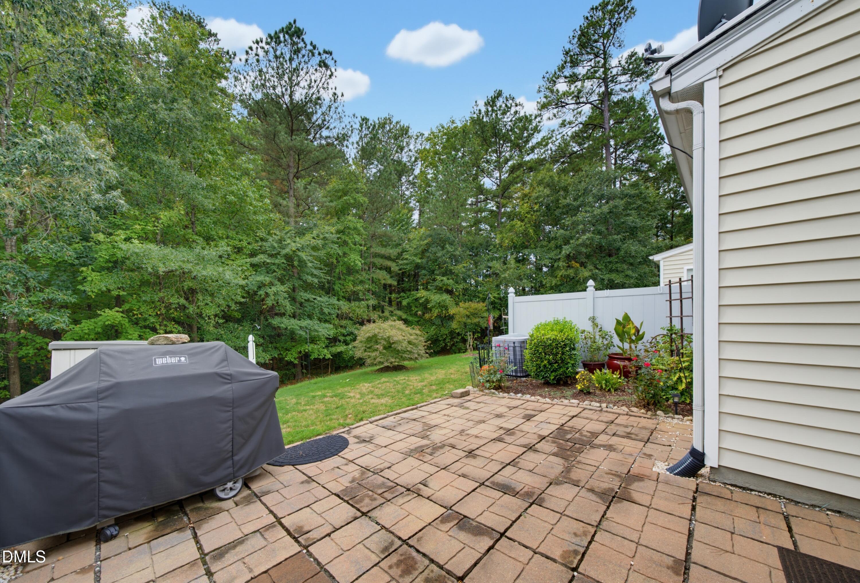2828 Casona Way Raleigh, NC 27616 - Photo 11 of 49 DSC09397