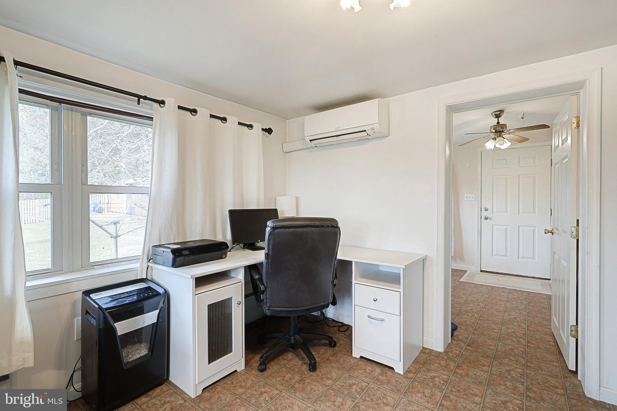 1309 Bryansville Road Delta, PA 17314 - Photo 14 of 36 Sunroom/Family Room/Office