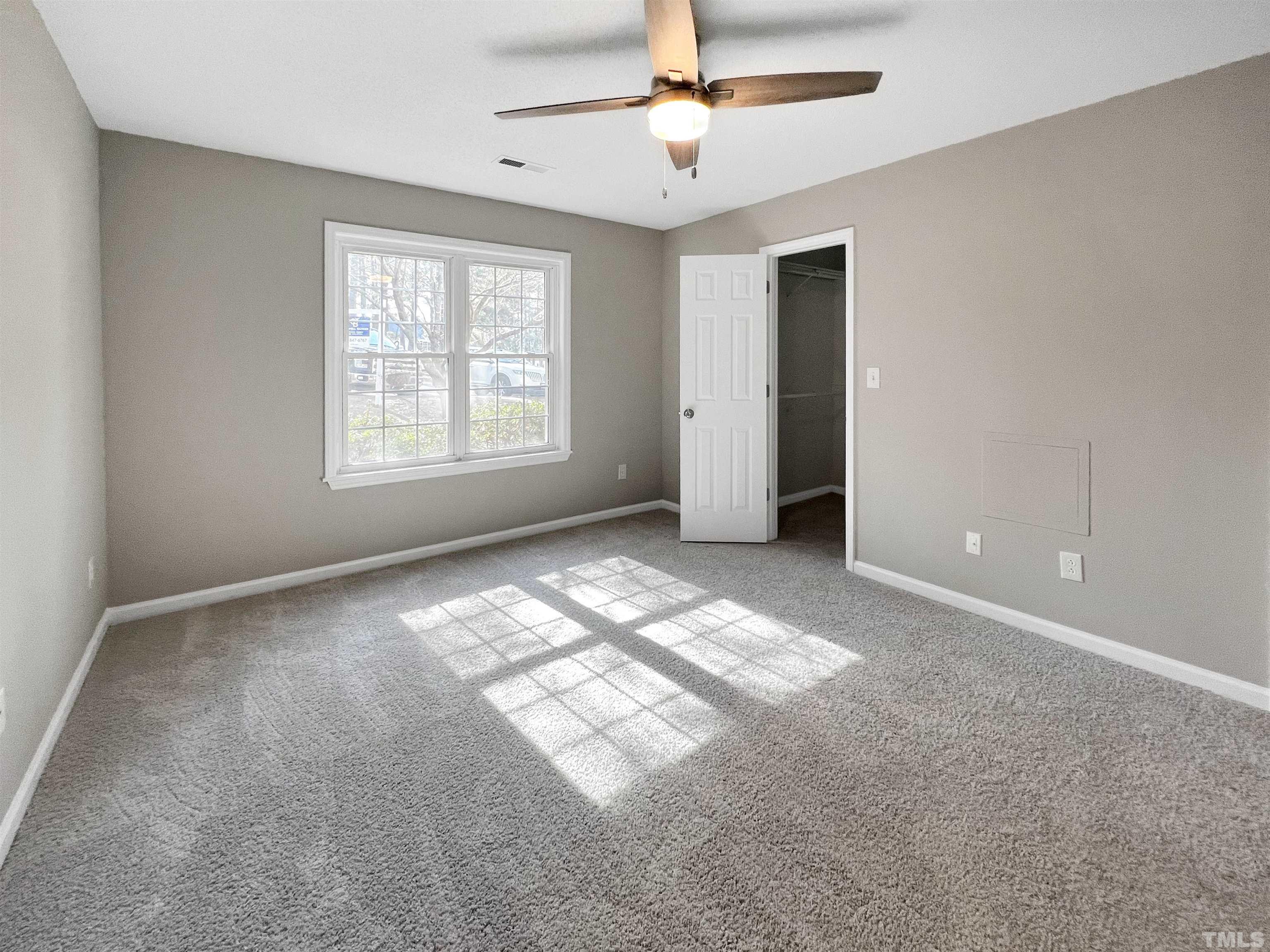 5521 Fieldcross Court Raleigh, NC 27610 - Photo 17 of 18 Gallery Image 17