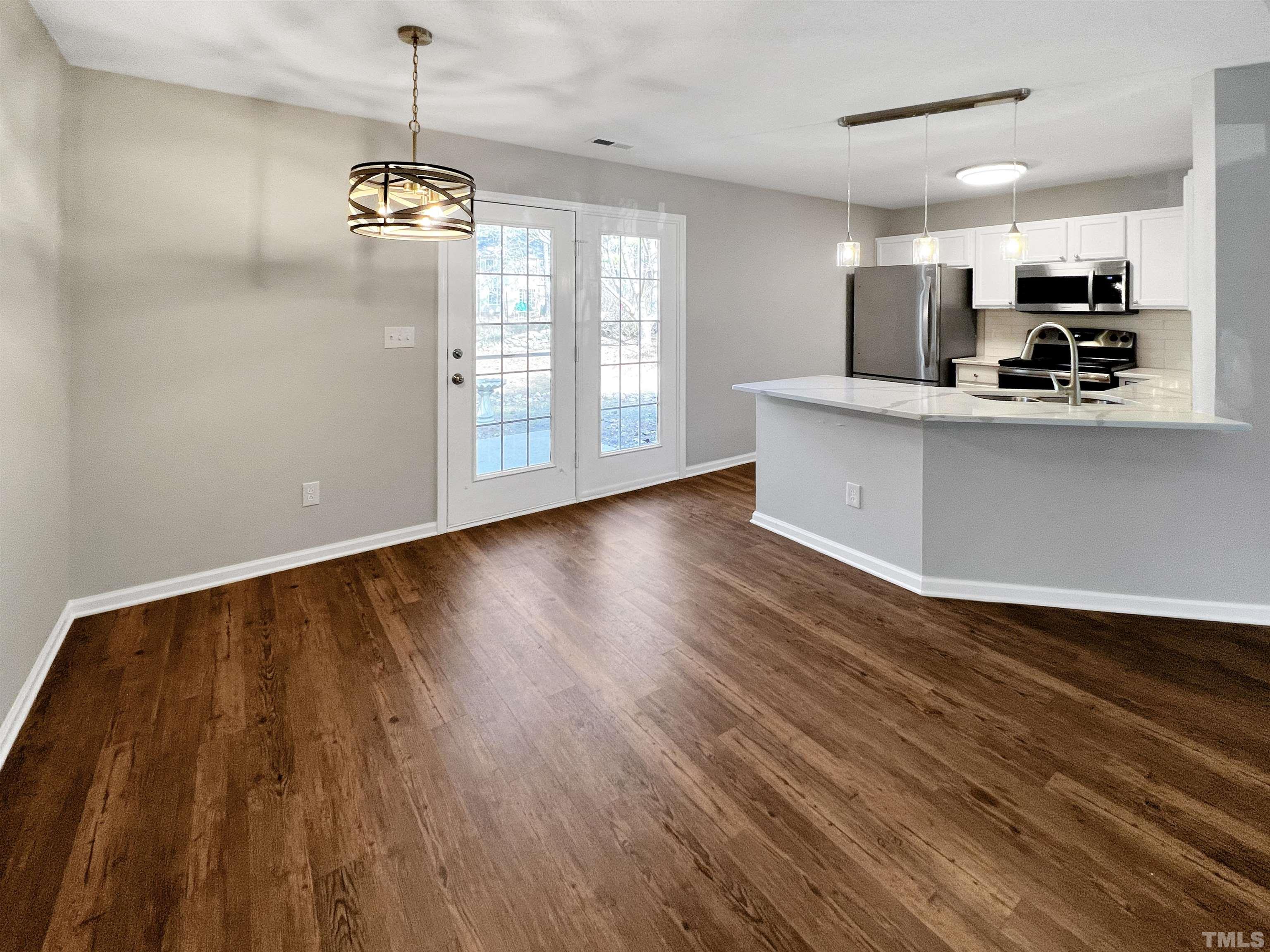 5521 Fieldcross Court Raleigh, NC 27610 - Photo 8 of 18 Gallery Image 8