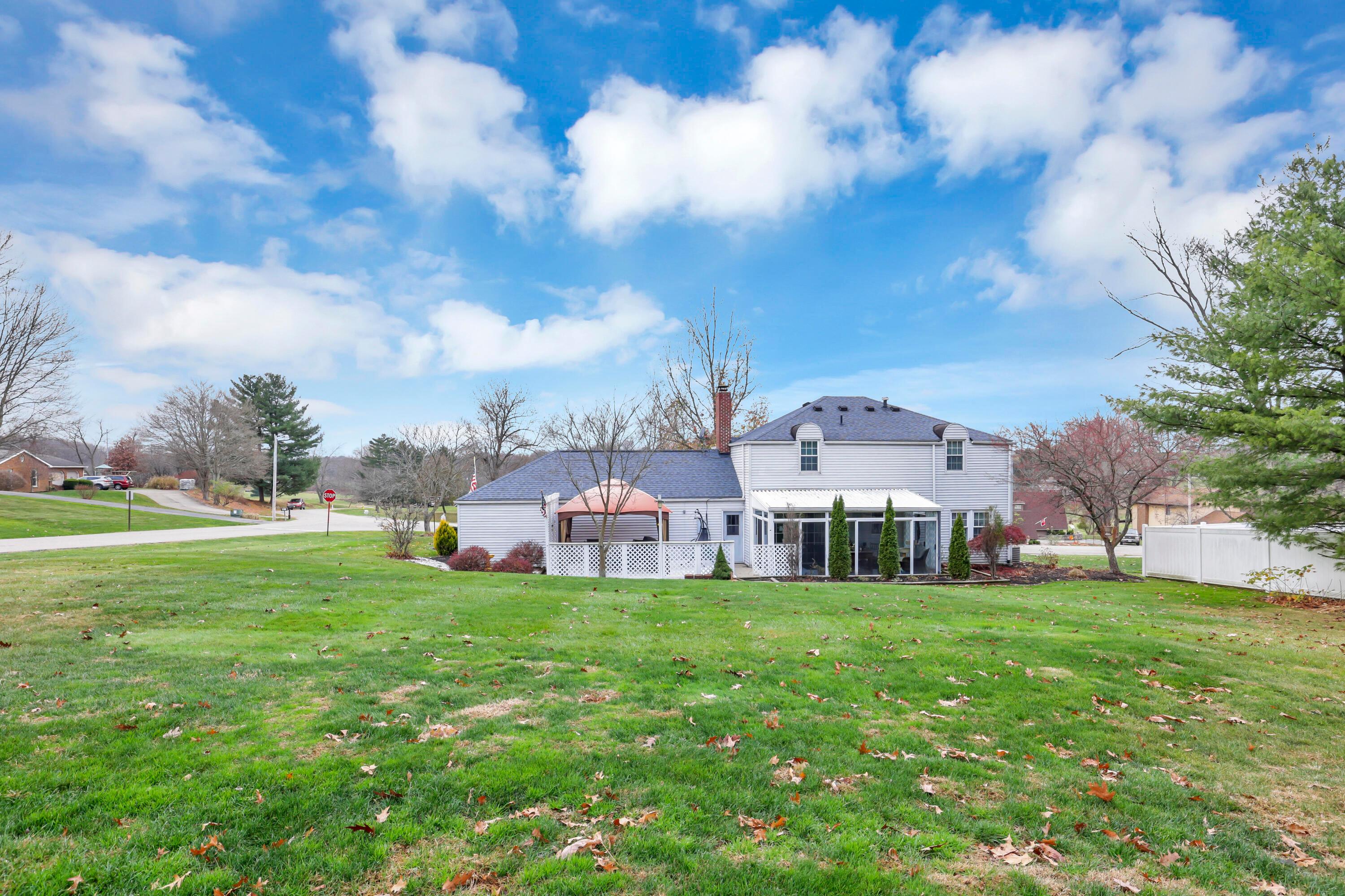 1030 Hickory Road Heath, OH 43056 - Photo 4 of 45 0N4A7323