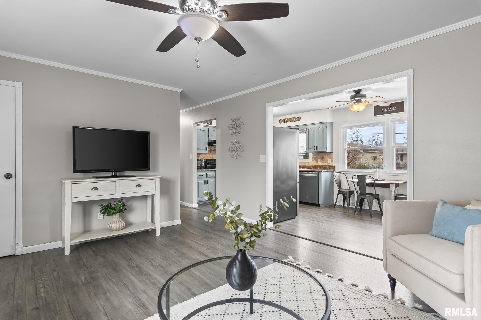 53 Friars Lane Springfield, IL 62704 - Photo 5 of 34