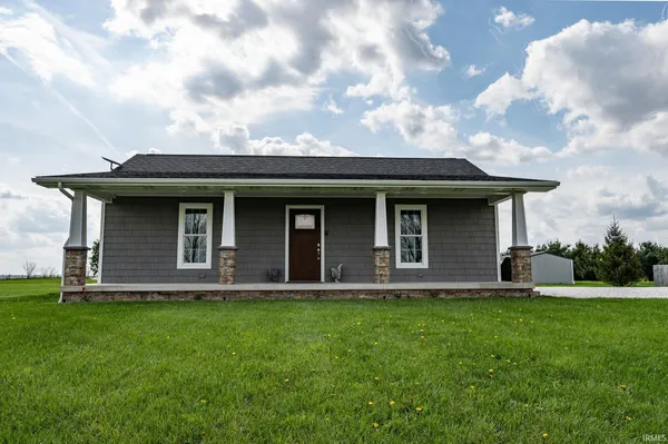 $525,000 | 1464 South 900 East, Marion, IN 46953