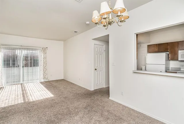 $2,400 | 3329 Rosedale Avenue, Unit 21, University Park, TX 75205