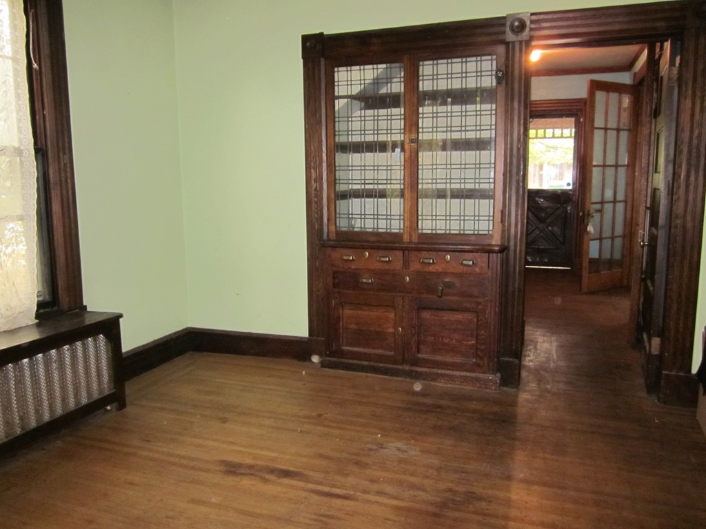 190 Buckingham Street Springfield, MA 01109 - Photo 2 of 16 Gallery Image 2