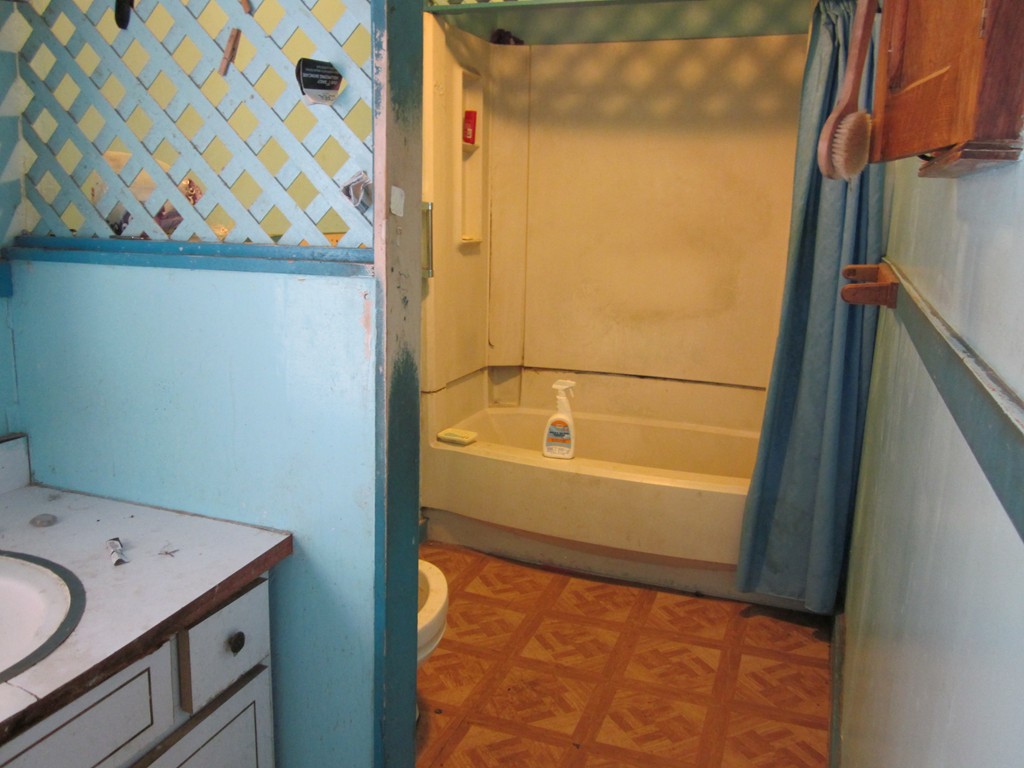 190 Buckingham Street Springfield, MA 01109 - Photo 8 of 16 Gallery Image 8