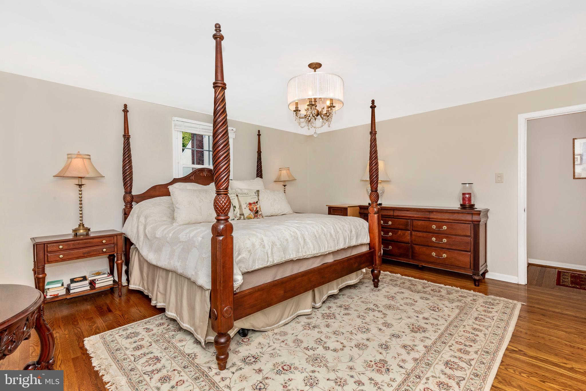 500 Midland Circle Wayne, PA 19087 - Photo 21 of 38 Main bedroom