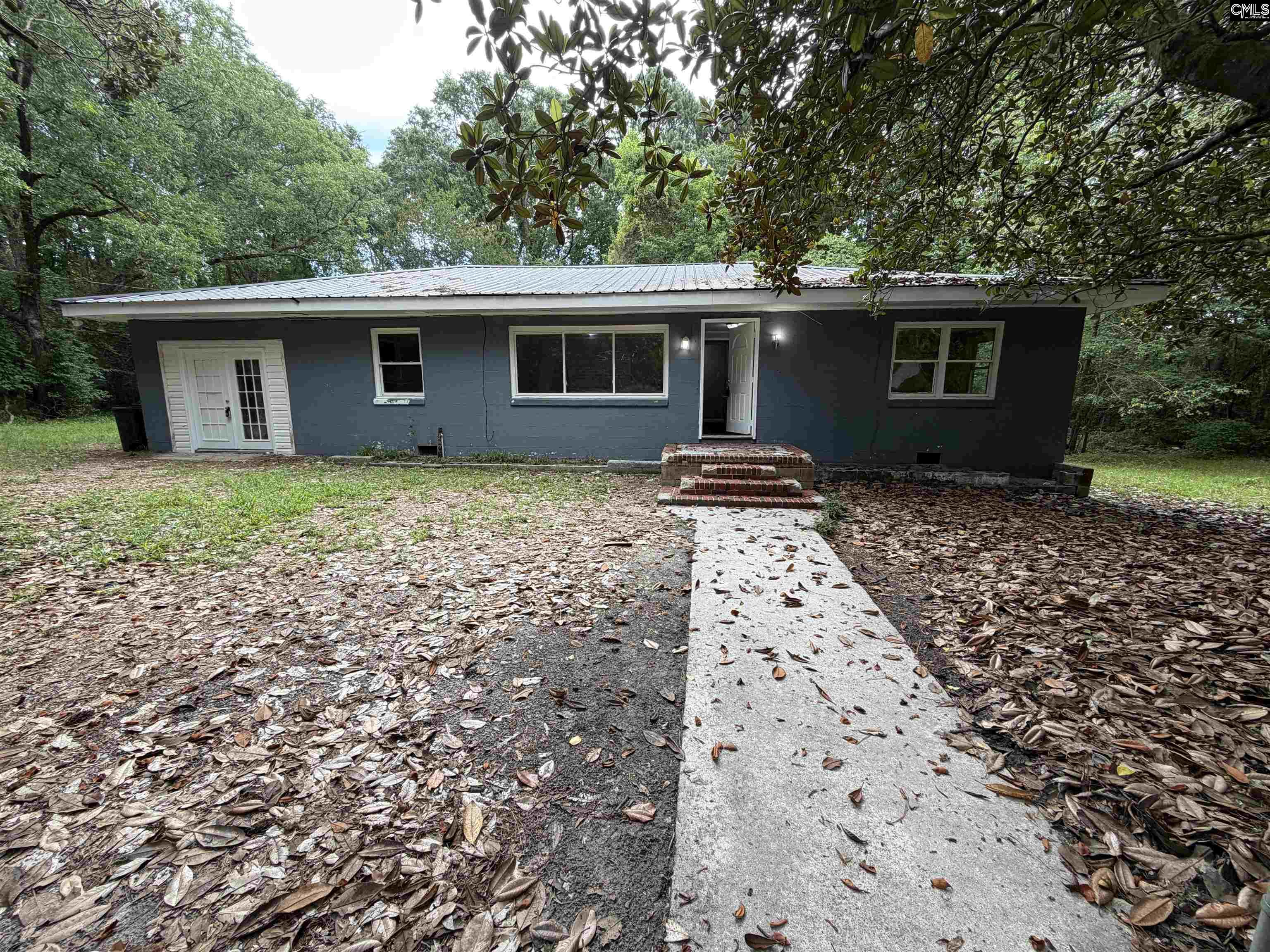 1207 Hampton Road Orangeburg, SC 29115 - Photo 10 of 25