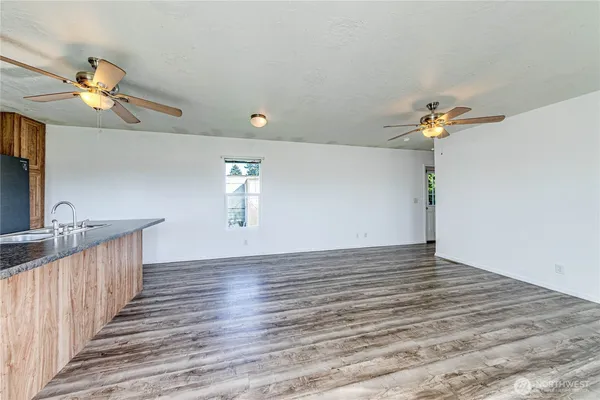 a view of a livingroom with a fireplace