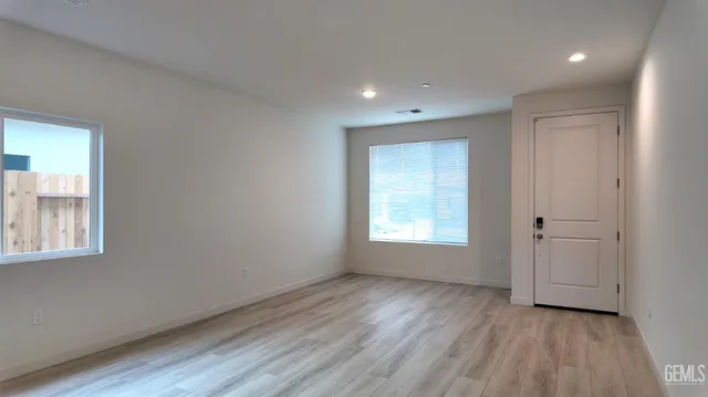 $434,930 | Undisclosed Address, Bakersfield, CA 93307