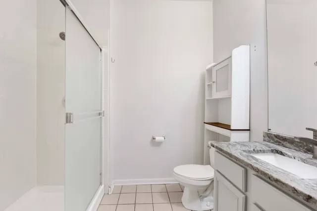 $339,999 | 948 West 15th Place, Unit 1B, Chicago, IL 60608