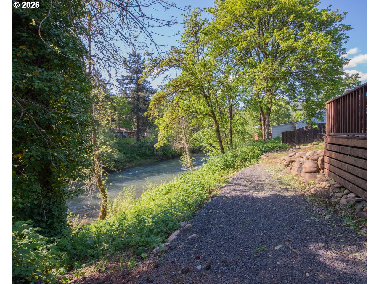 37526 Row River Road Dorena, OR 97434 - Photo 12 of 18