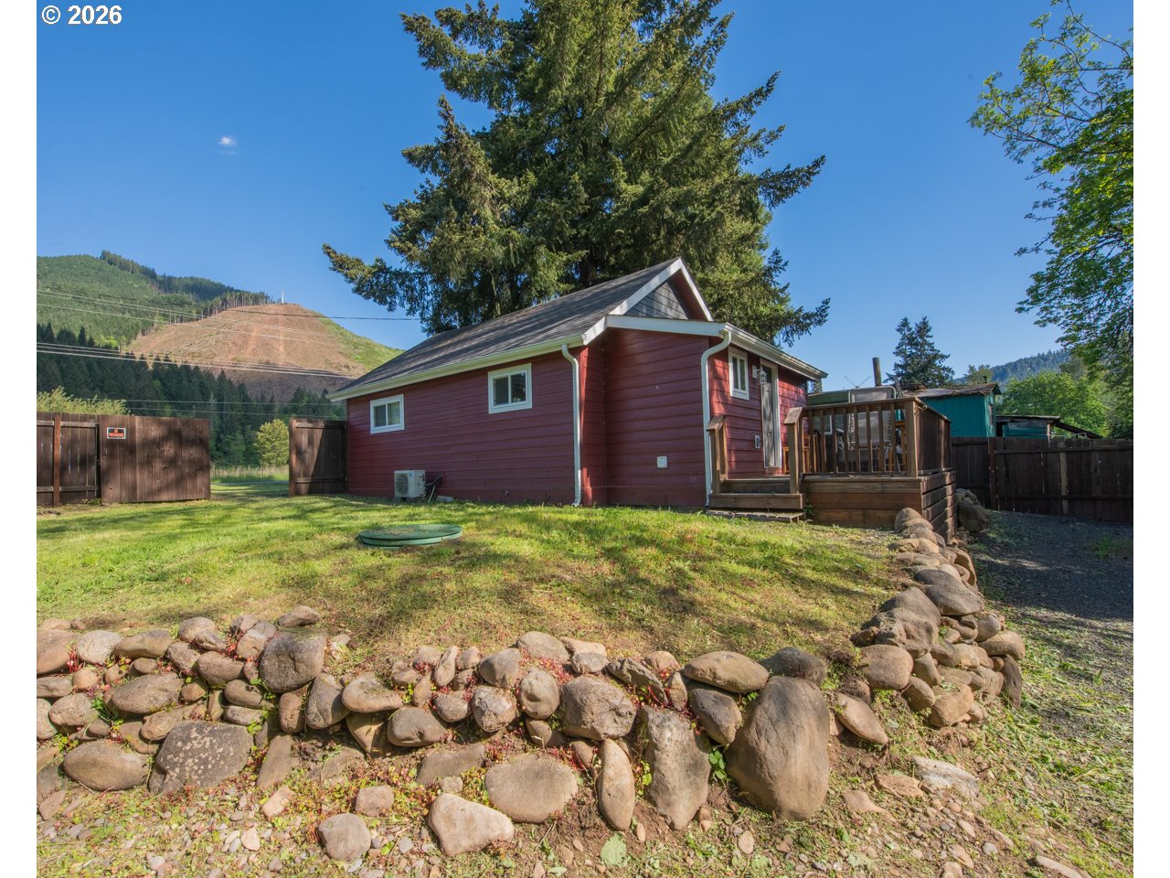 37526 Row River Road Dorena, OR 97434 - Photo 15 of 18