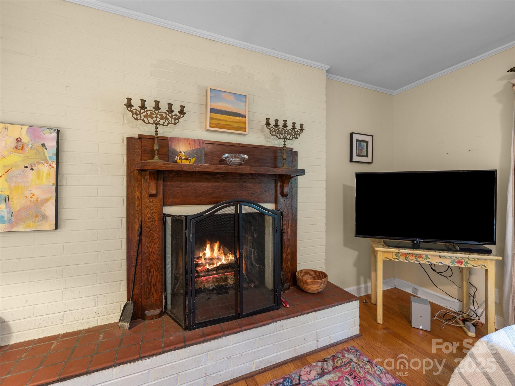 107 Edgehill Road Hendersonville, NC 28739 - Photo 33 of 48 Gallery Image 33