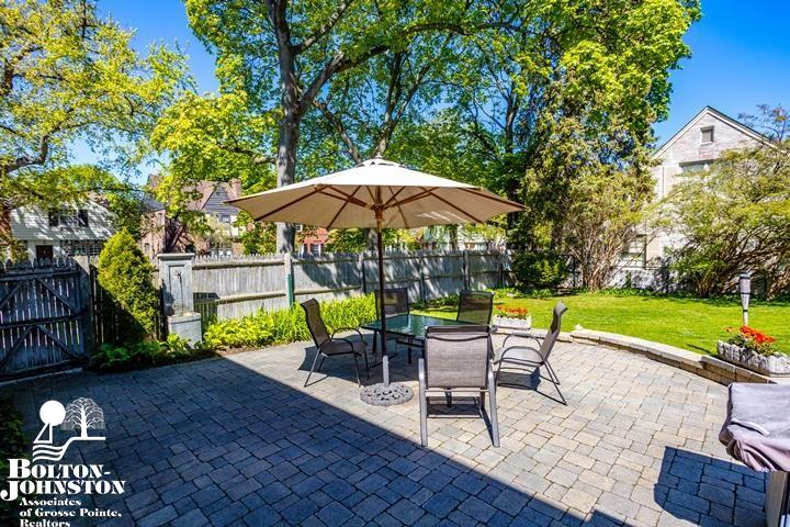 63 Ridge Road Grosse Pointe Farms, MI 48236 - Photo 38 of 50