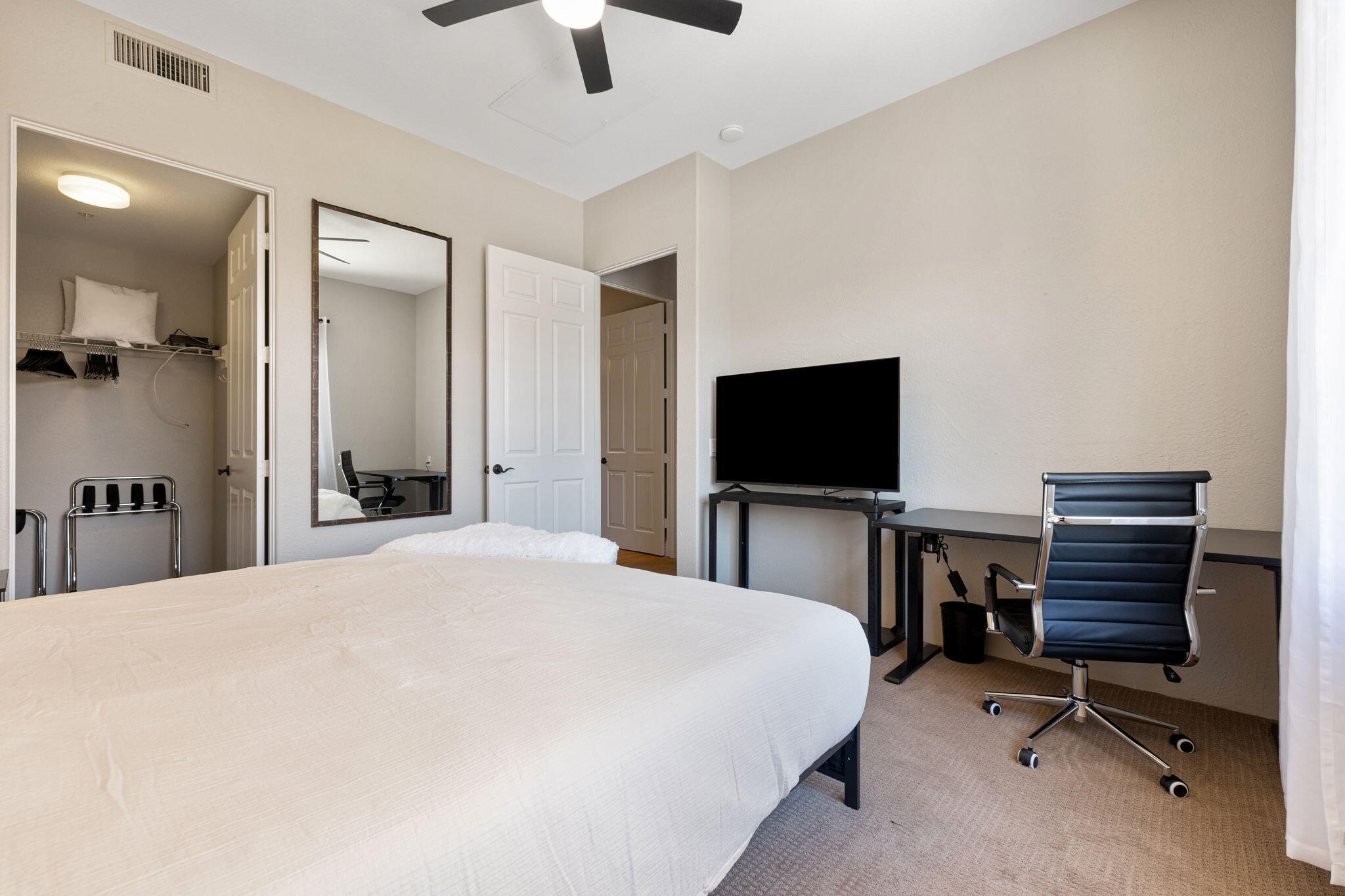 50660 Santa Rosa Plaza, Unit 5 La Quinta, CA 92253 - Photo 14 of 27 24-web-or-mls-8M4A1962