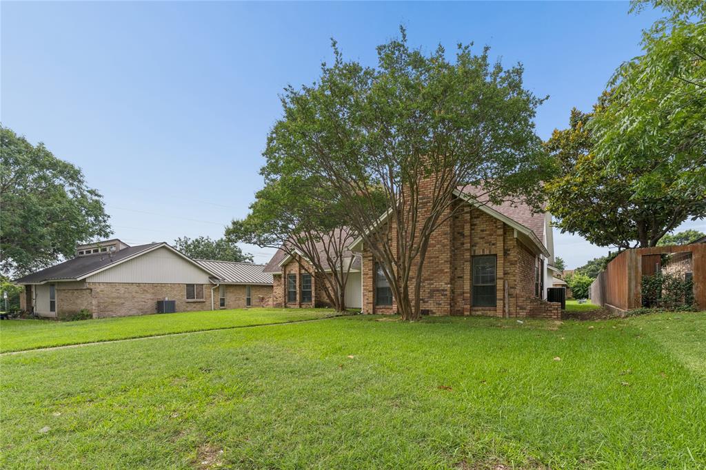 1503 Springtree Circle Richardson, TX 75082 - Photo 5 of 40