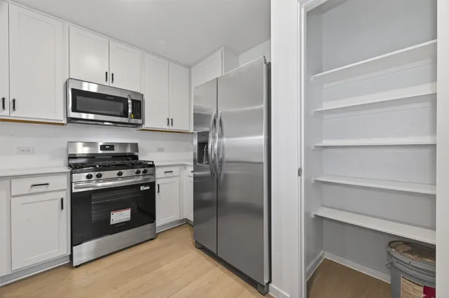 $1,999 | 3081 Majestic Sunrise Drive, Katy, TX 77493