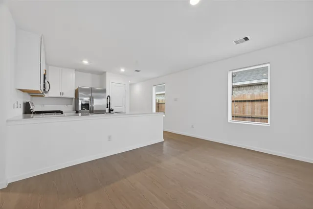 $1,999 | 3081 Majestic Sunrise Drive, Katy, TX 77493