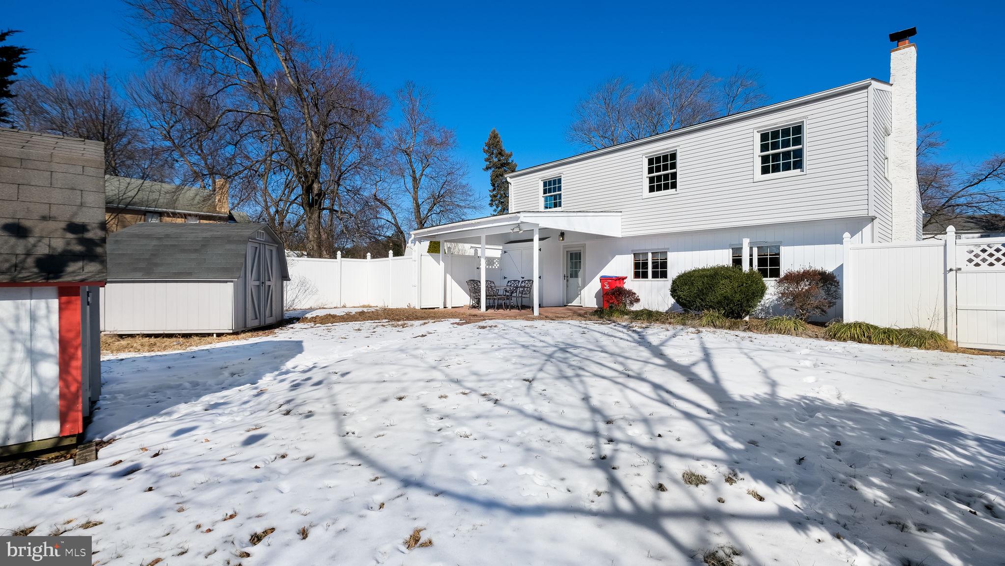 490 Prospect Road Warminster, PA 18974 - Photo 4 of 32