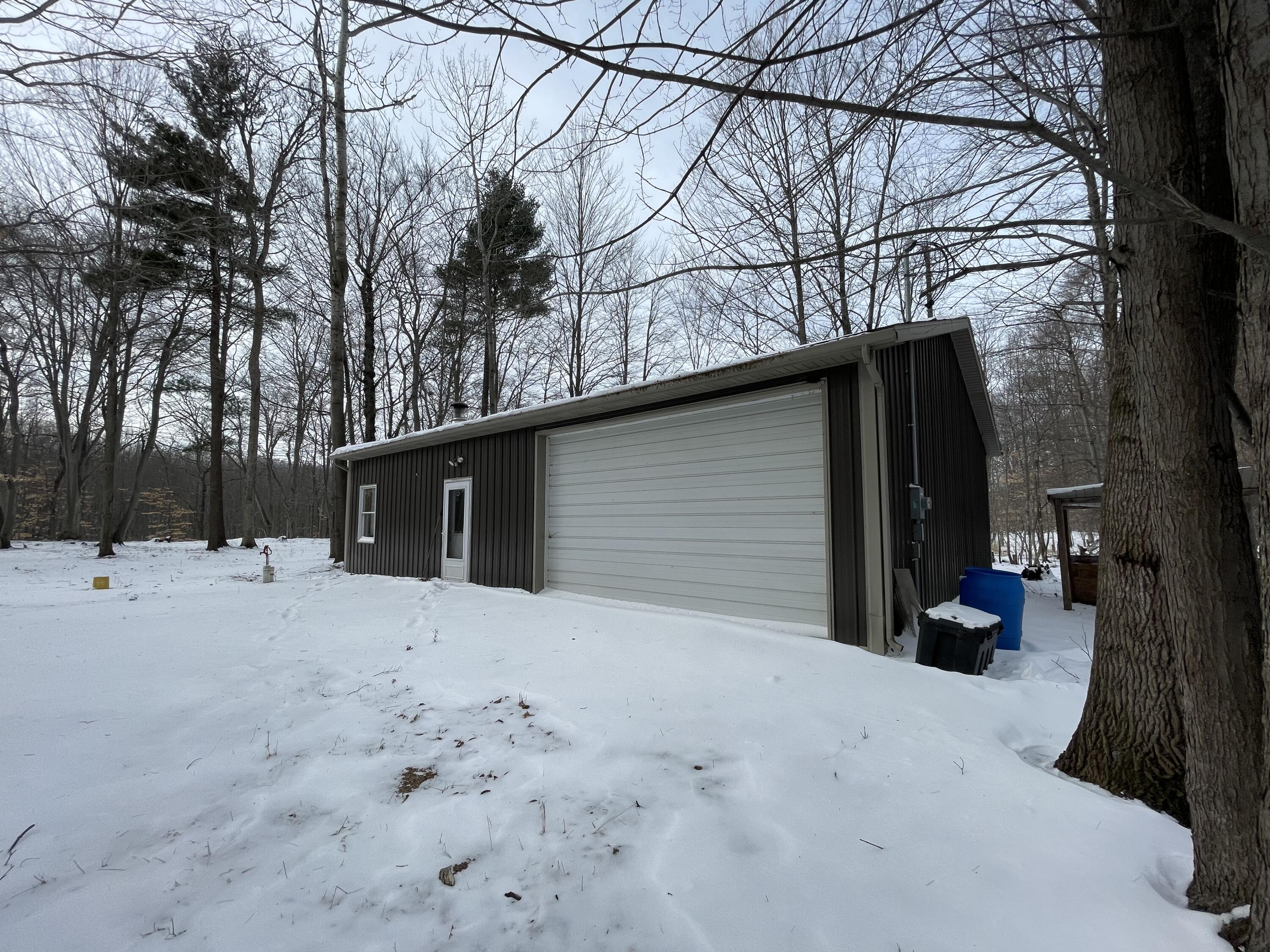 3492 Miner Road Crystal, MI 48818 - Photo 1 of 81 2