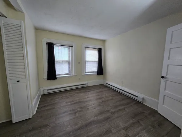 $2,300 | 11 Grove Street, Unit 2, Boston, MA 02114