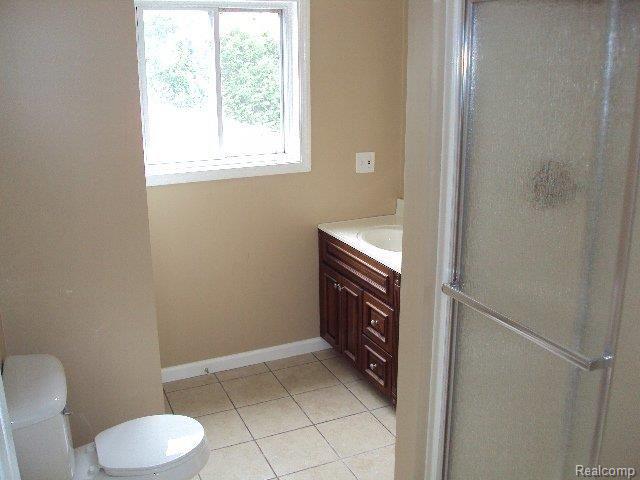 1149 Baldwin Road Lapeer, MI 48446 - Photo 9 of 13 Master Bath