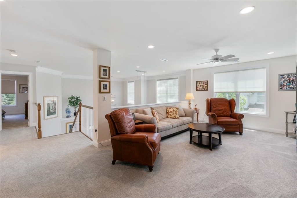 11 Hummingbird Way, Unit 11 Methuen, MA 01844 - Photo 22 of 34