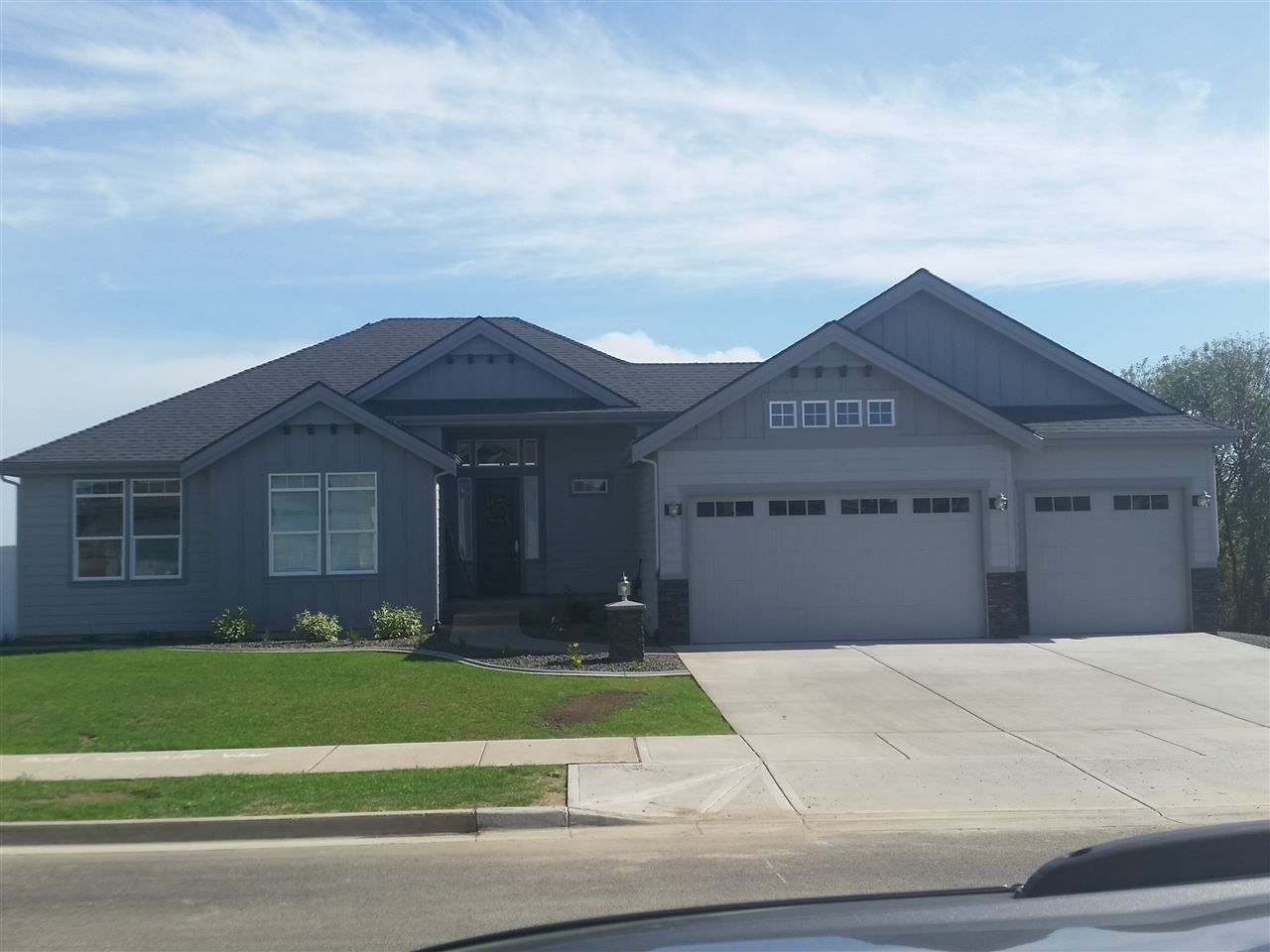 2021 West Cascade Way Spokane, WA 99208 - Photo 1 of 1 Gallery Image 1