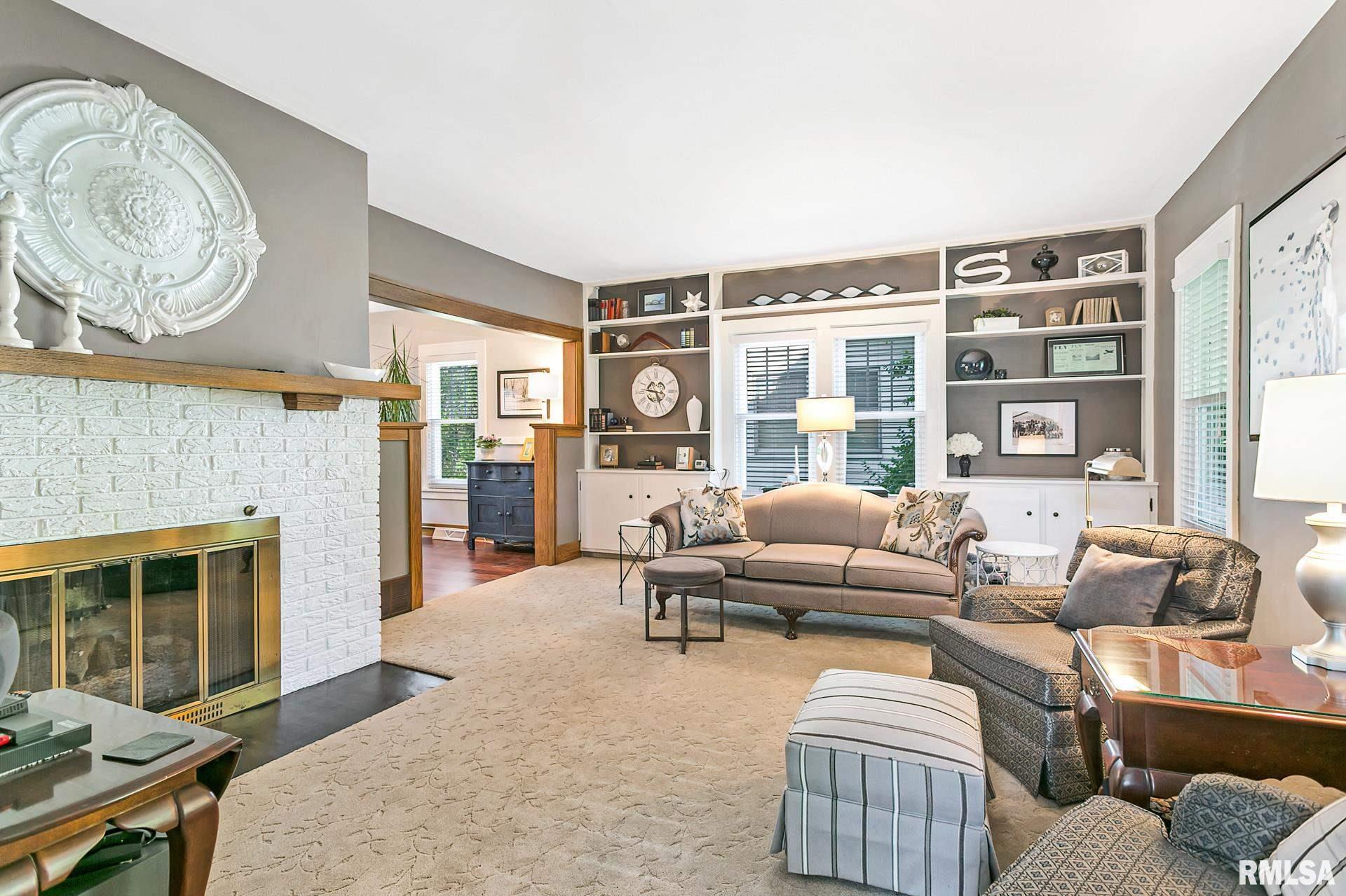 2655 Middle Road Davenport, IA 52803 - Photo 12 of 35 Gallery Image 12
