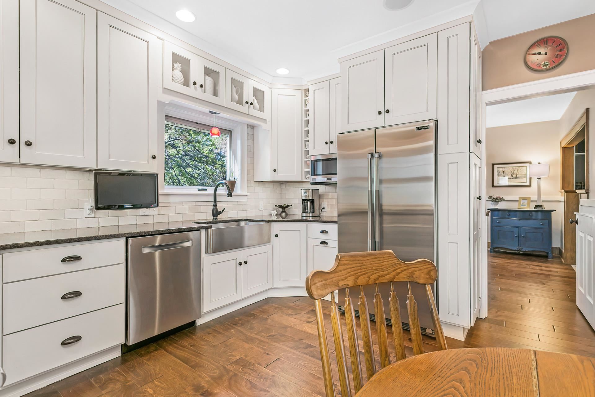 2655 Middle Road Davenport, IA 52803 - Photo 22 of 35 Gallery Image 22