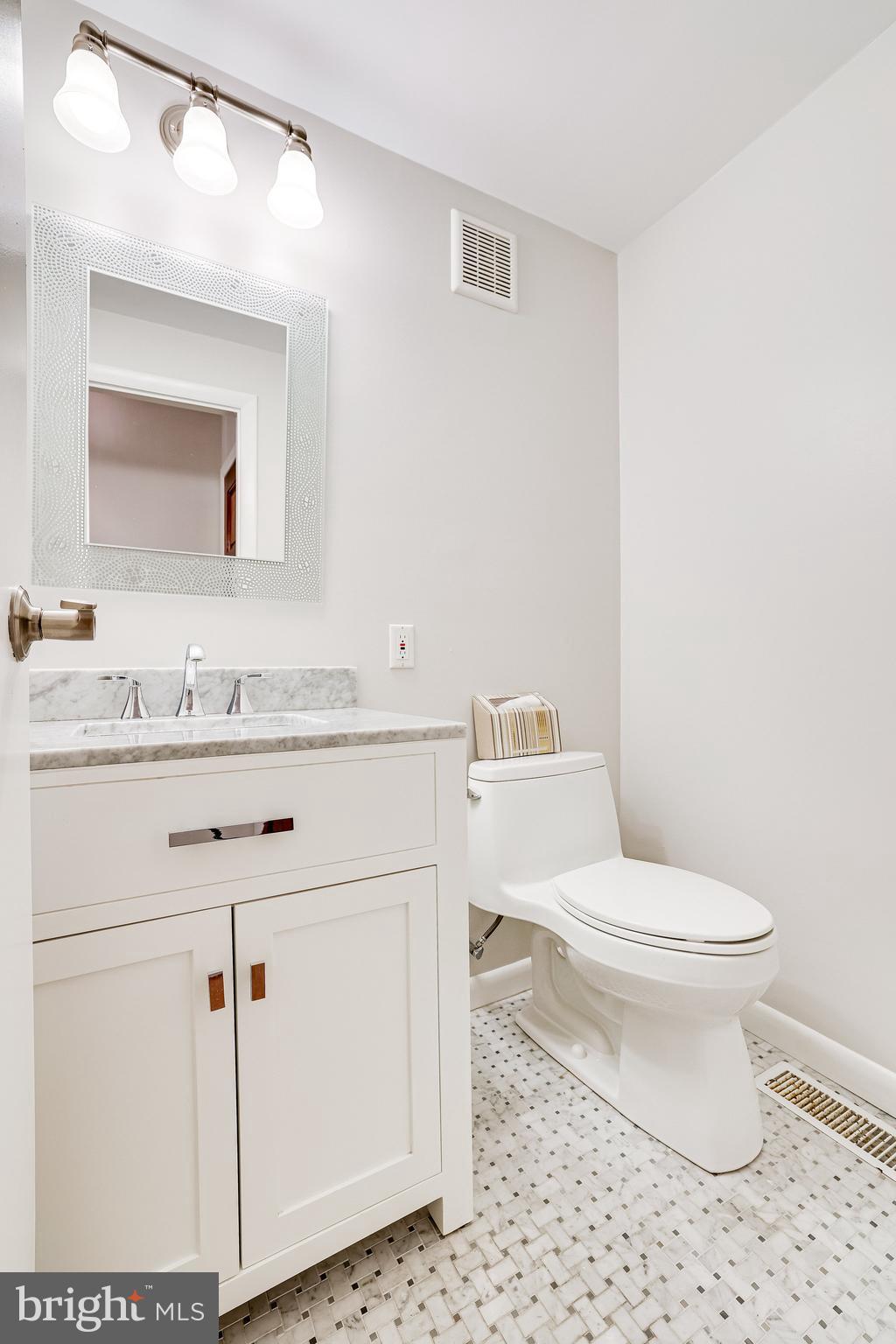1600 Valencia Way Reston, VA 20190 - Photo 17 of 74