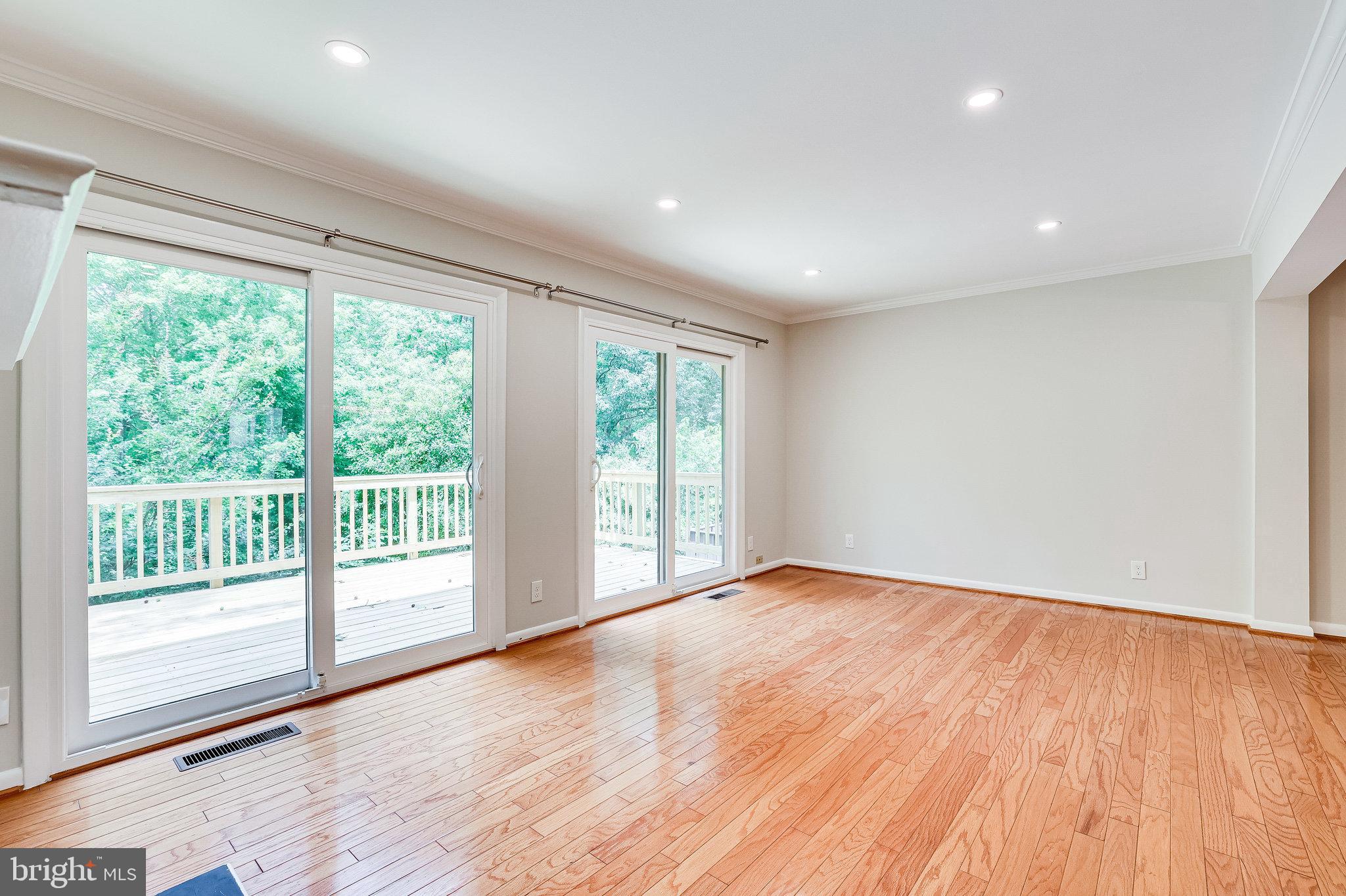 1600 Valencia Way Reston, VA 20190 - Photo 30 of 74