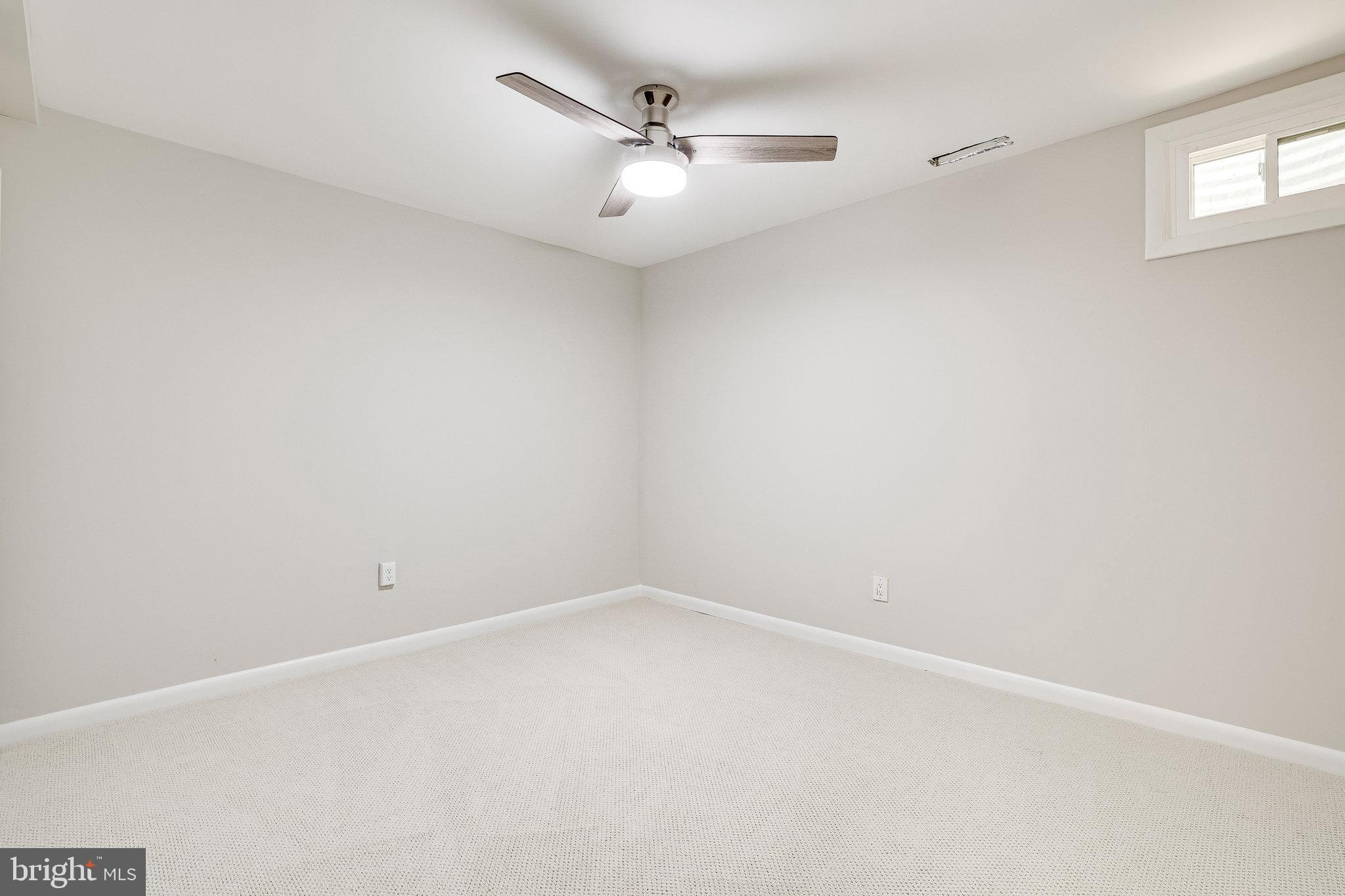 1600 Valencia Way Reston, VA 20190 - Photo 53 of 74