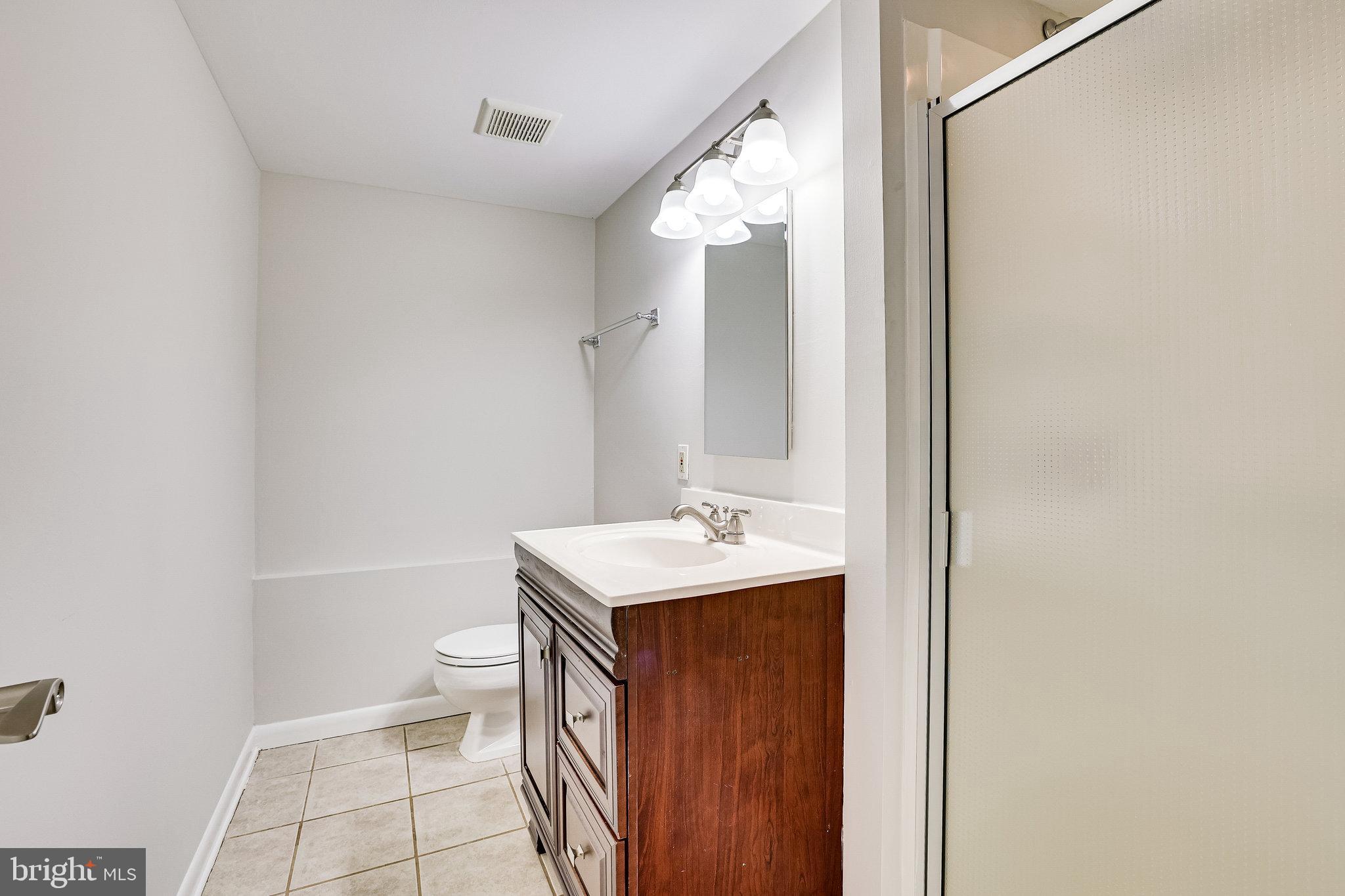 1600 Valencia Way Reston, VA 20190 - Photo 55 of 74