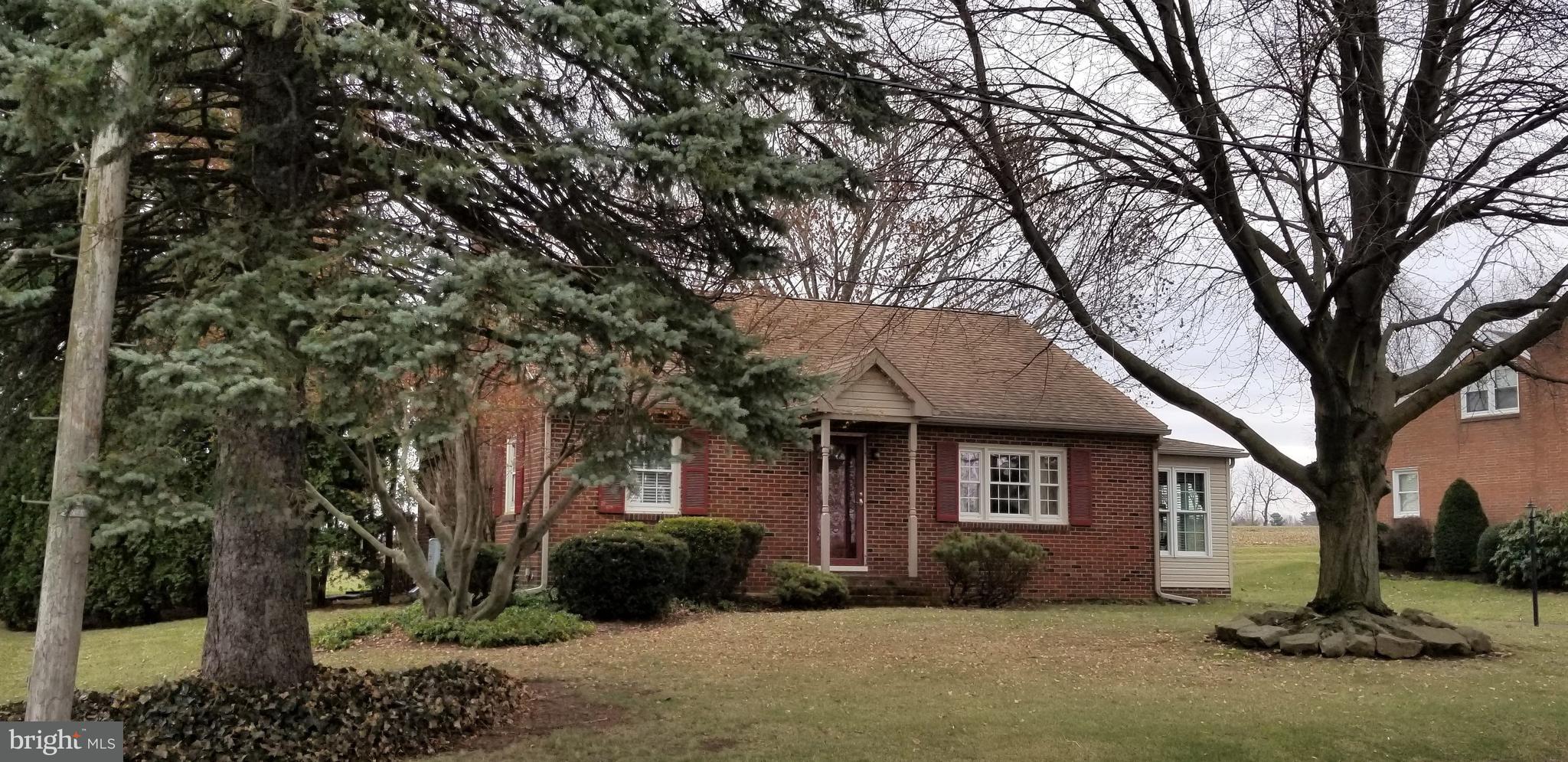 81 Glenbrook Road Leola, PA 17540 - Photo 2 of 49 Gallery Image 2