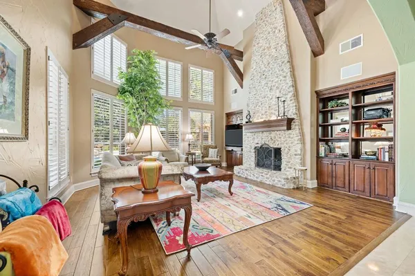 $1,500,000 | 2308 Hawthorne Avenue, Colleyville, TX 76034