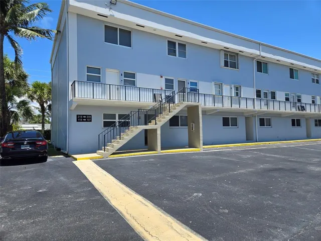 $2,075 | 505 Northeast 20th Avenue, Unit 118, Deerfield Beach, FL 33441