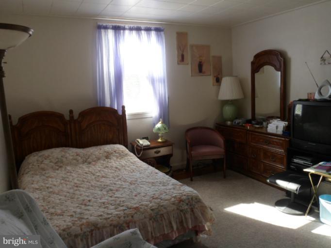 6939 Fieldcrest Road Baltimore, MD 21215 - Photo 10 of 18 Bedroom (Master)