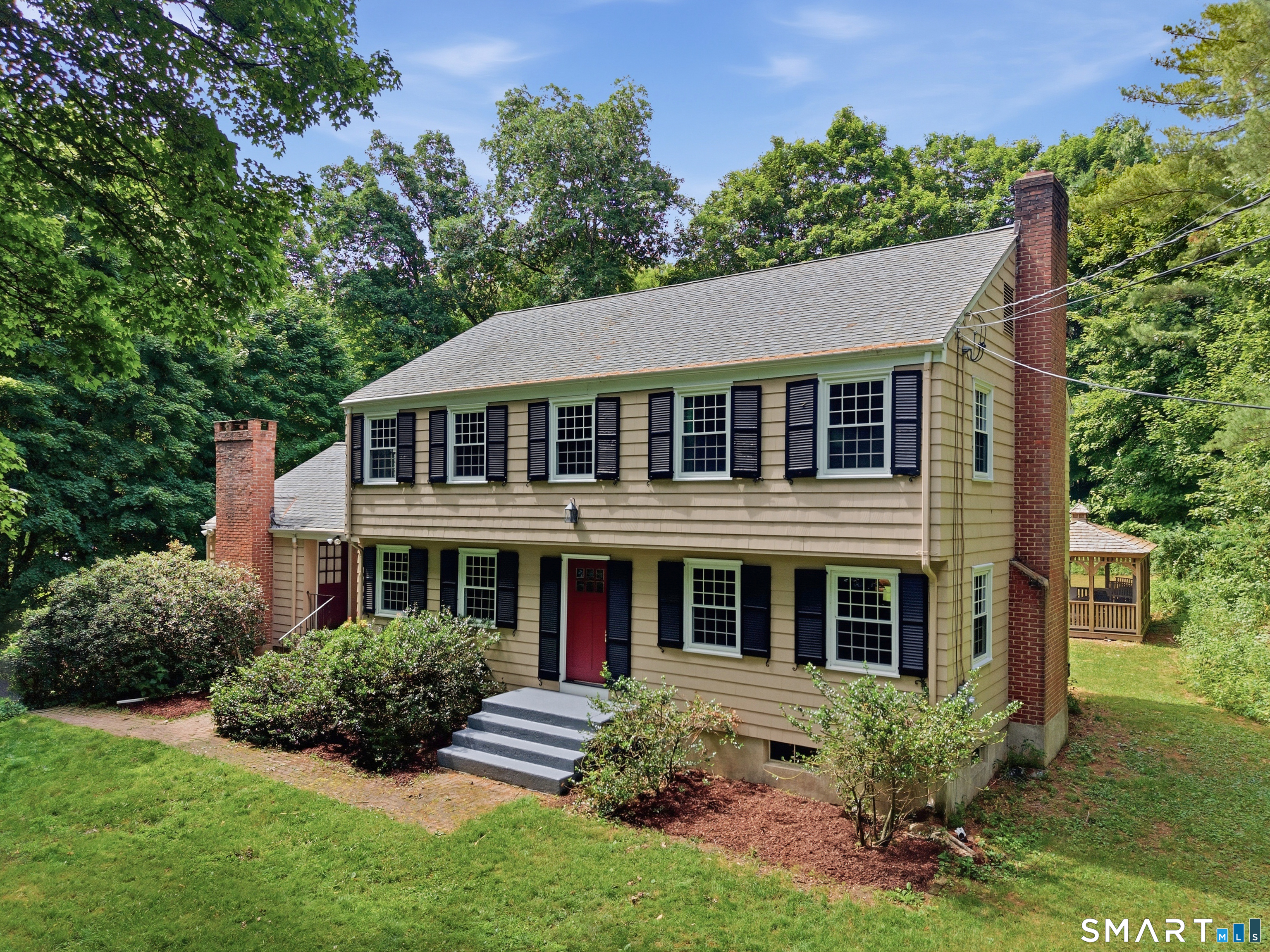 47 Westledge Road Simsbury, CT 06092 - Photo 3 of 38