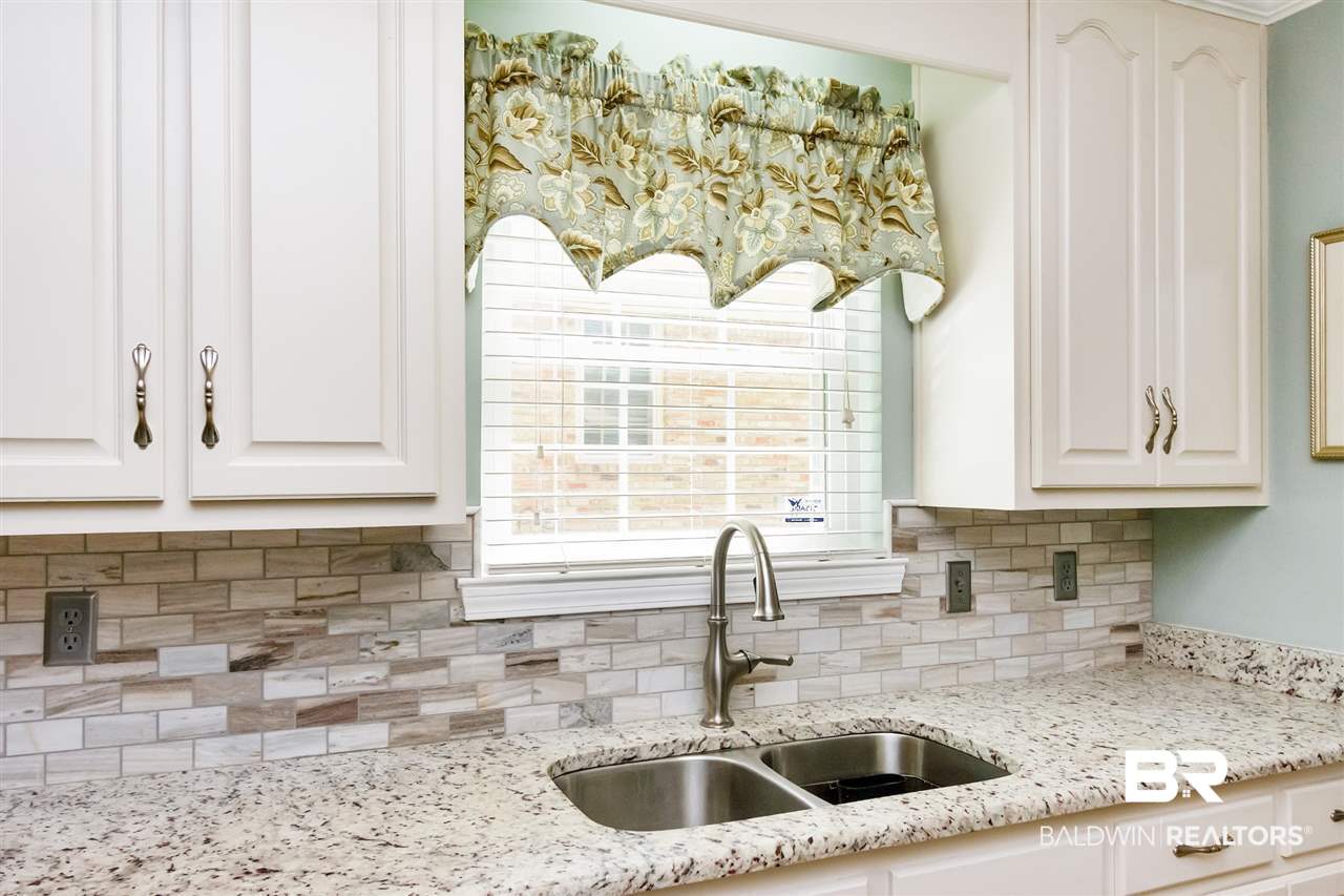 4324 Raines Drive Mobile, AL 36609 - Photo 19 of 45