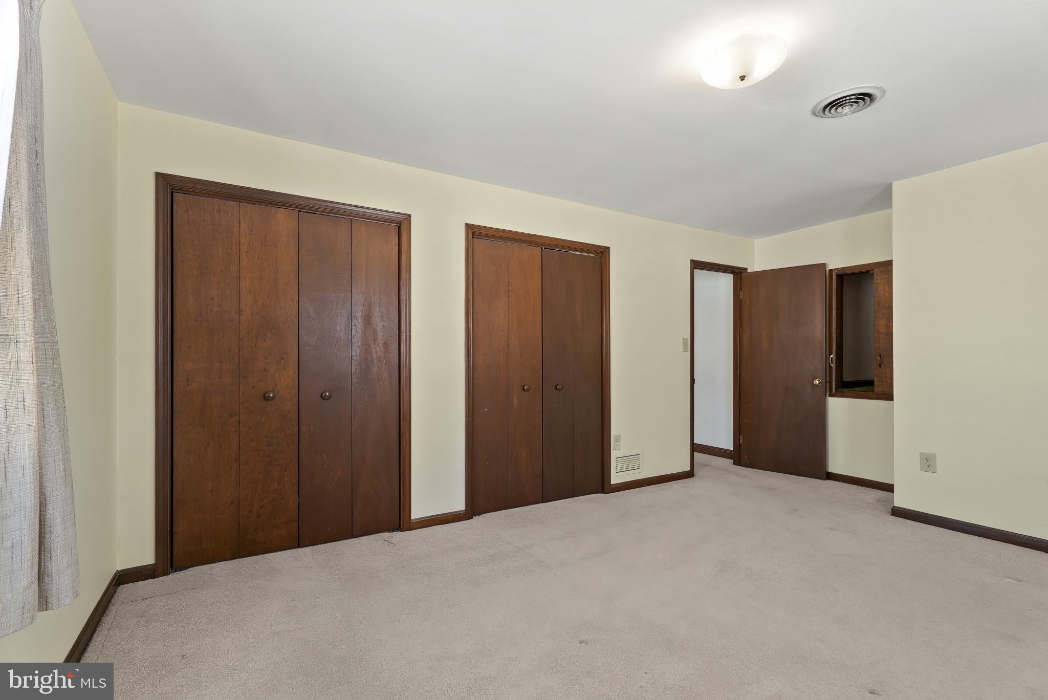 7823 Timmons Road Mount Airy, MD 21771 - Photo 28 of 38 a view of an empty room and closet area