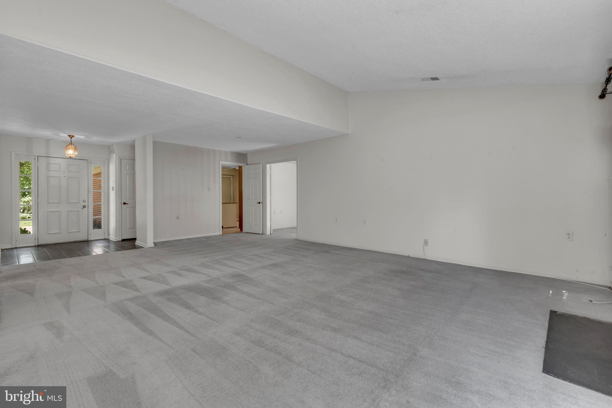 852 Woodmont Road Annapolis, MD 21401 - Photo 13 of 37