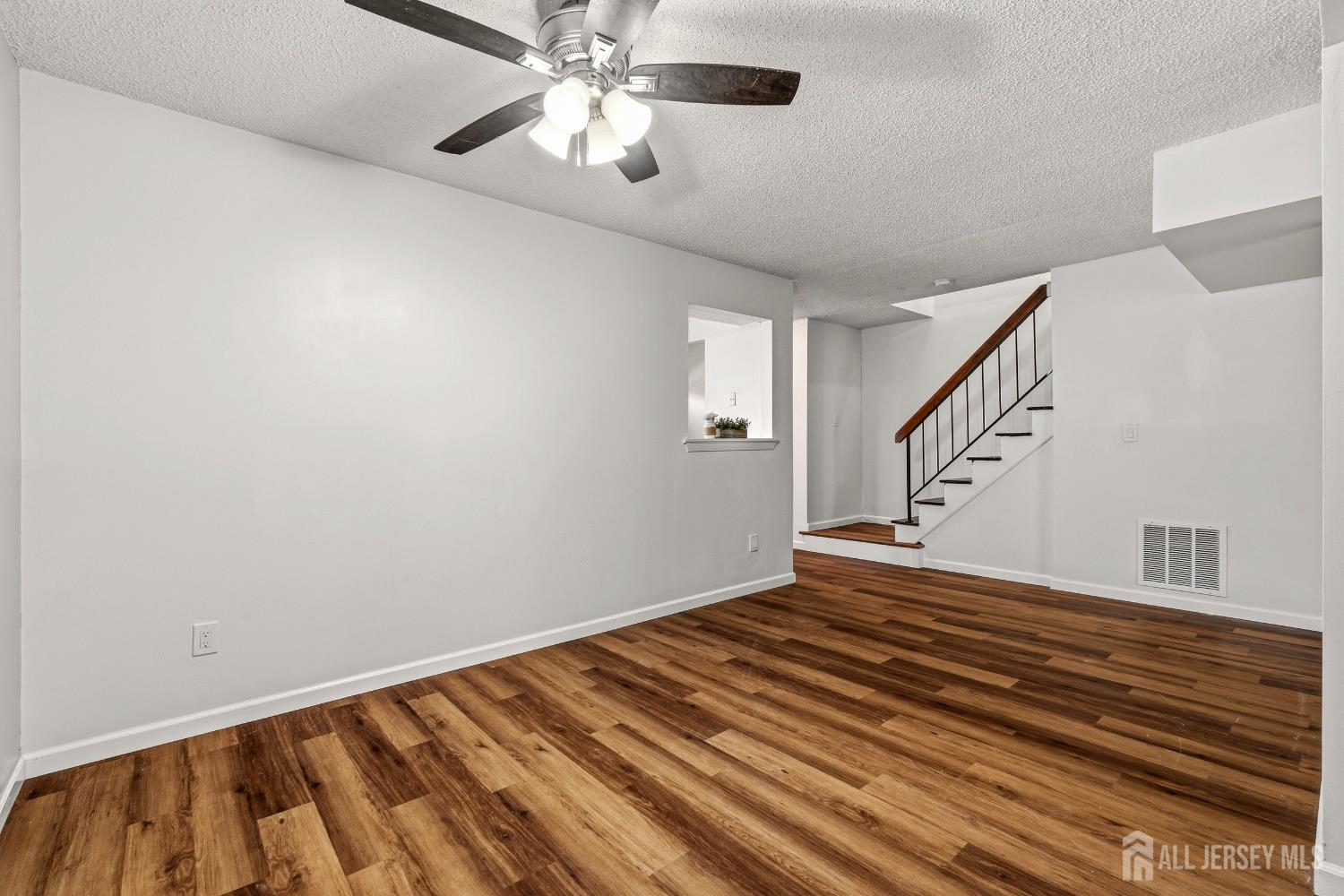 8401 Hana Road Edison, NJ 08817 - Photo 12 of 45