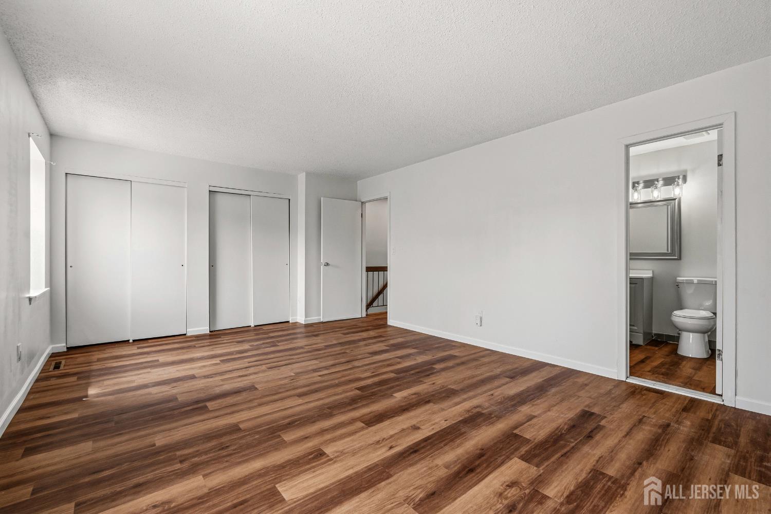 8401 Hana Road Edison, NJ 08817 - Photo 21 of 45