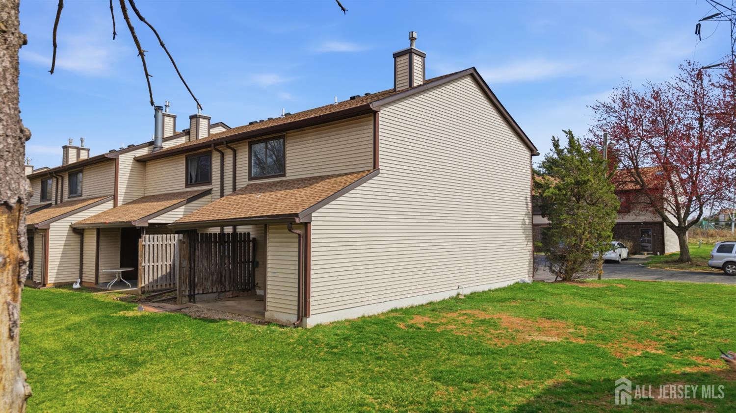 8401 Hana Road Edison, NJ 08817 - Photo 32 of 45