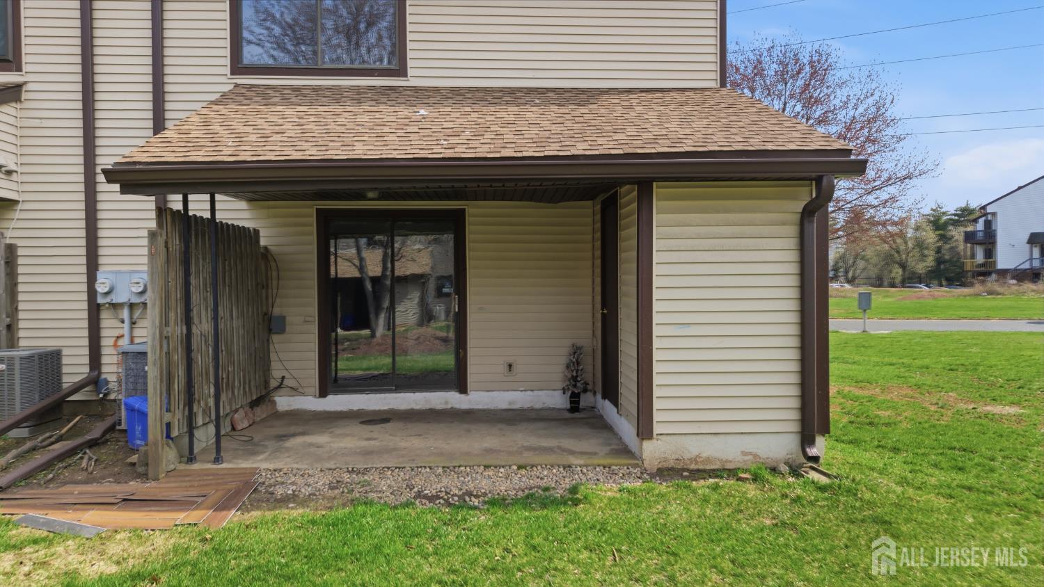 8401 Hana Road Edison, NJ 08817 - Photo 33 of 45