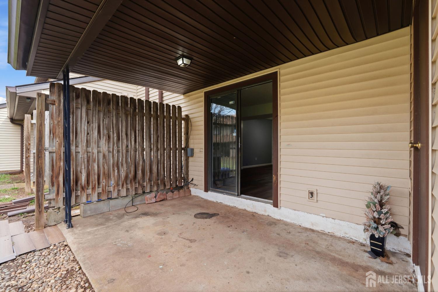 8401 Hana Road Edison, NJ 08817 - Photo 35 of 45