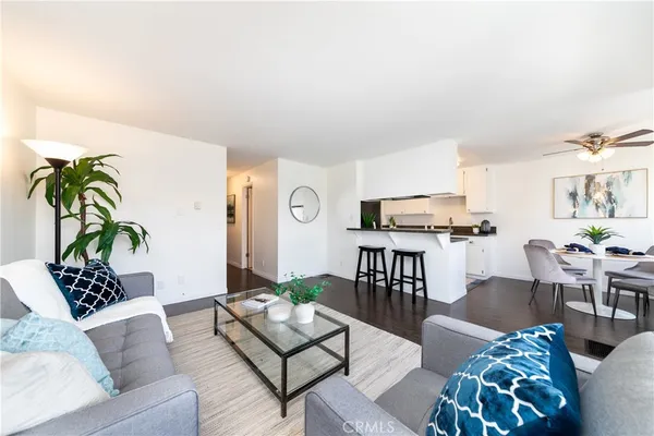 $716,000 | 1720 Ardmore Avenue, Unit 212, Hermosa Beach, CA 90254